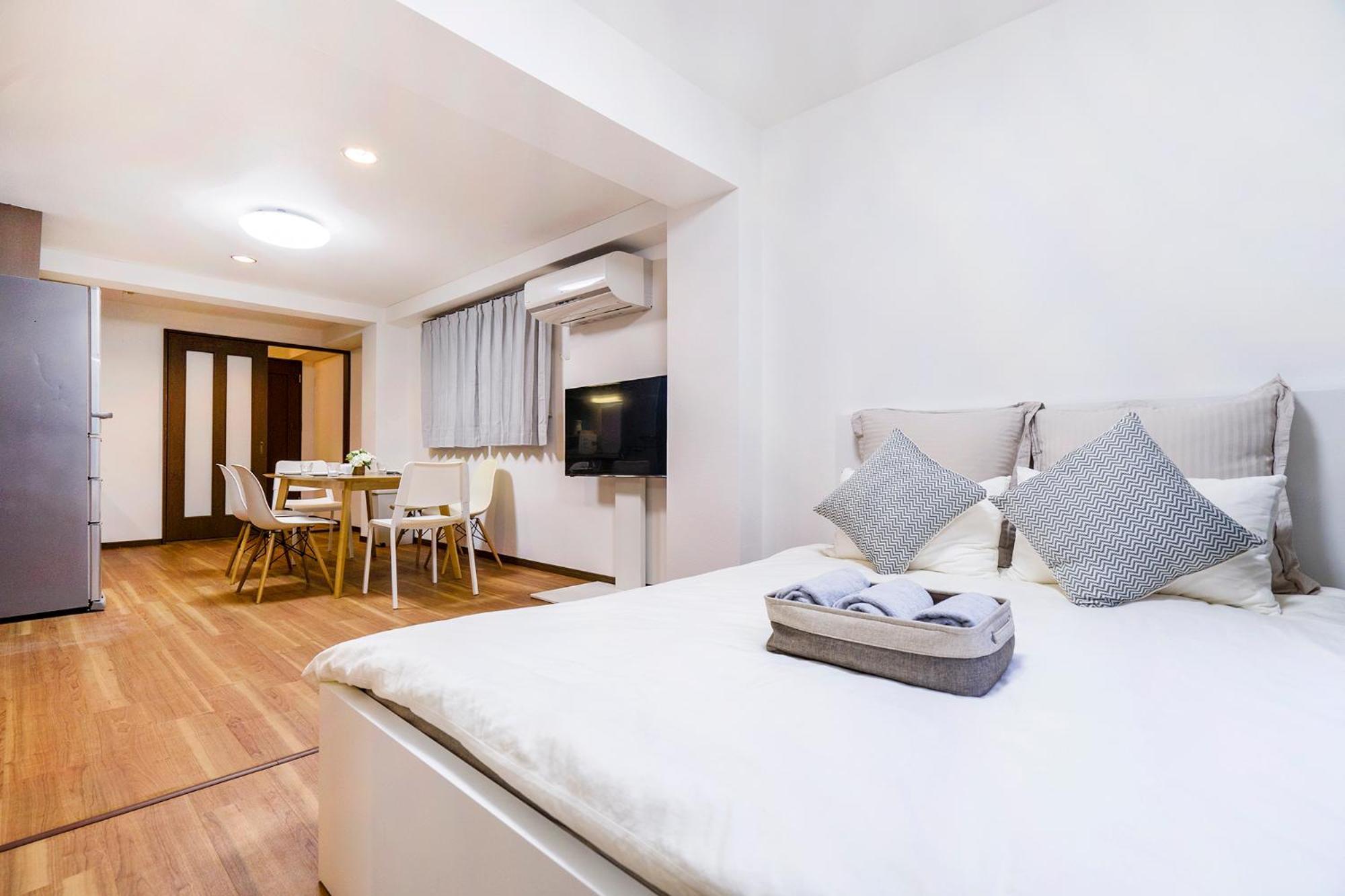 10ppl Shinjuku Gyoen丶 National Garden丶 Kabukicho丶 Shinjuku Station丶 Golden Gai丶 Metropolitan Government Building Eow4 Apartamento *
